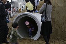 Ishinomaki-Higashi Nursery School. Dedication Ceremony.