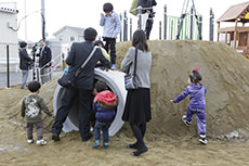 Ishinomaki-Higashi Nursery School. Dedication Ceremony.