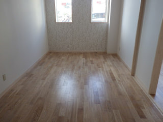 Ishinomaki-Higashi Nursery School under construction. November 2013 Carpentry work. Consultation Room.