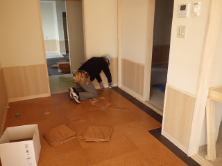 Ishinomaki-Higashi Nursery School under construction. November 2013 Carpentry work. Nursery room.