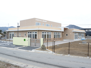 Ishinomaki-Higashi Nursery School December 2013 Construction completion. Appearance (Southeast surface)